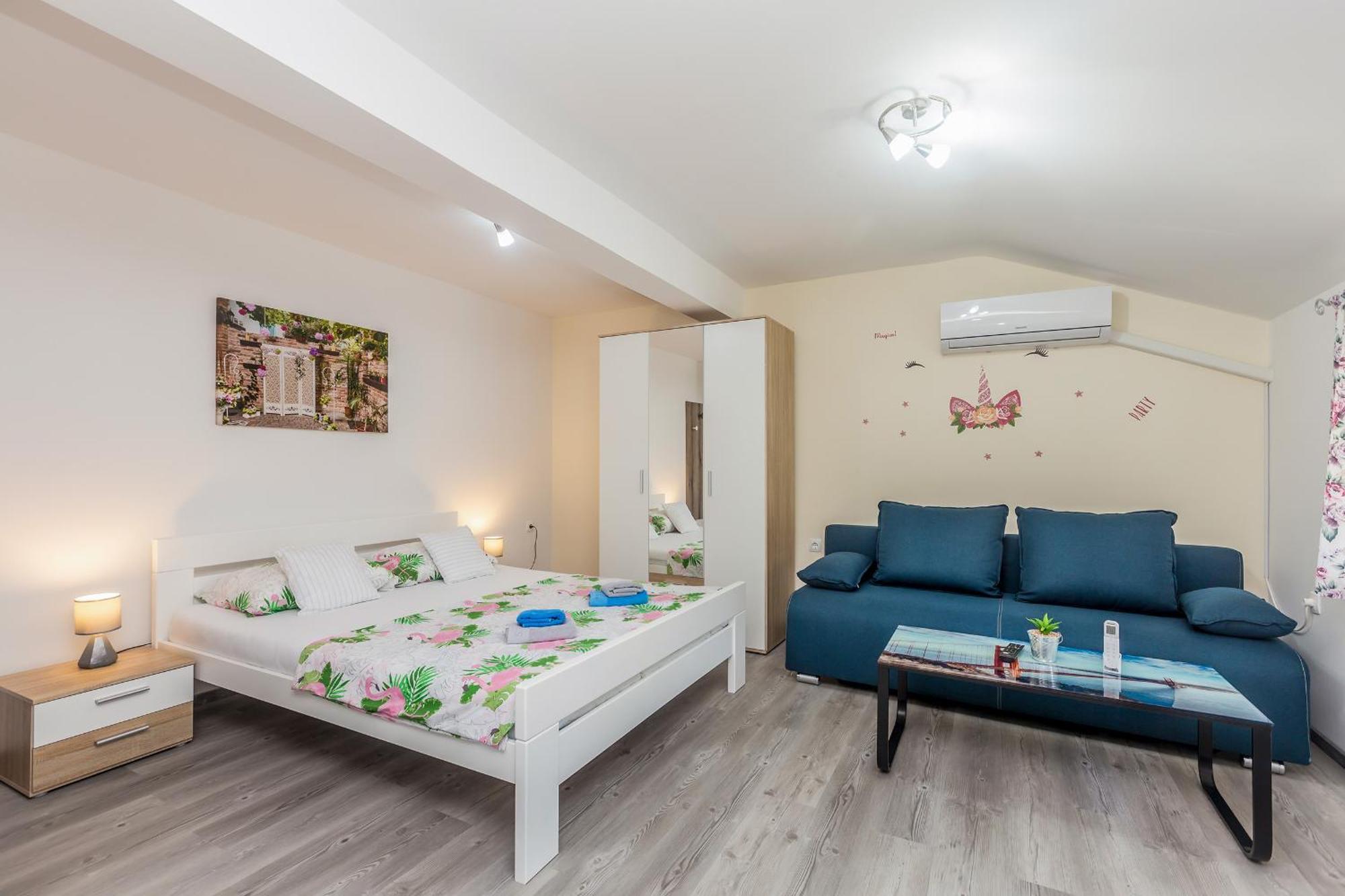Apartmani Tena Njivice Eksteriør billede