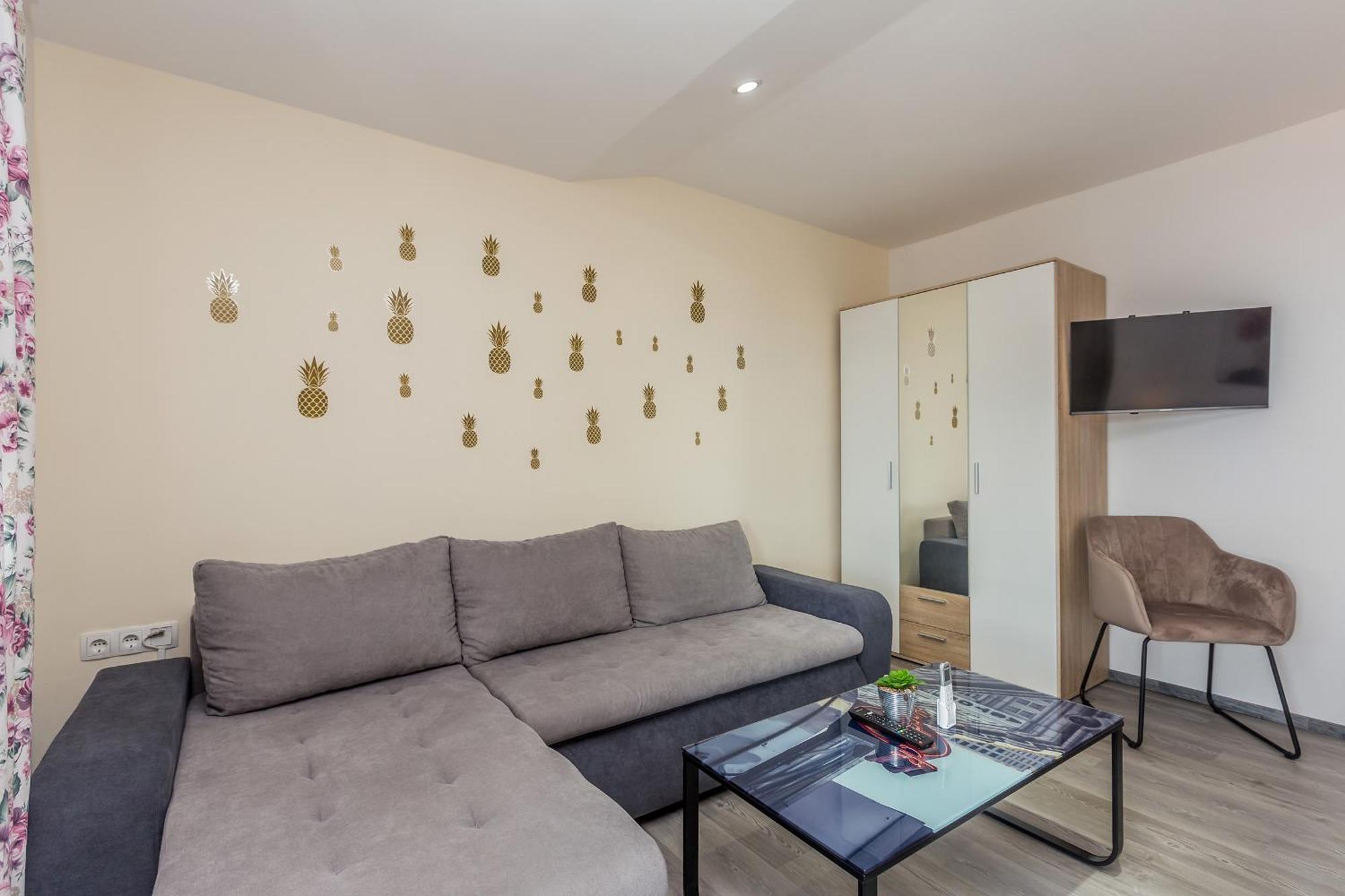 Apartmani Tena Njivice Eksteriør billede