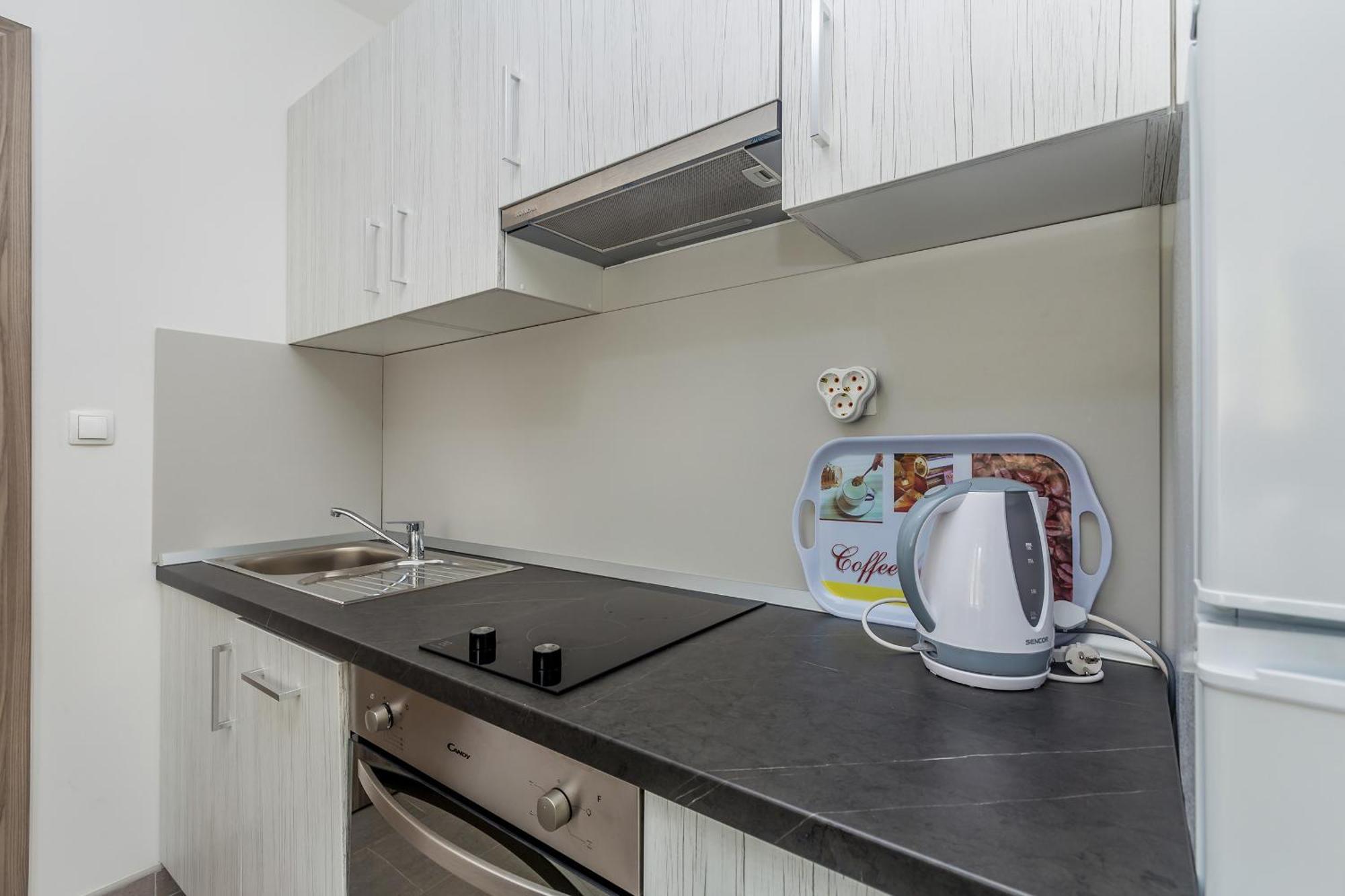 Apartmani Tena Njivice Eksteriør billede