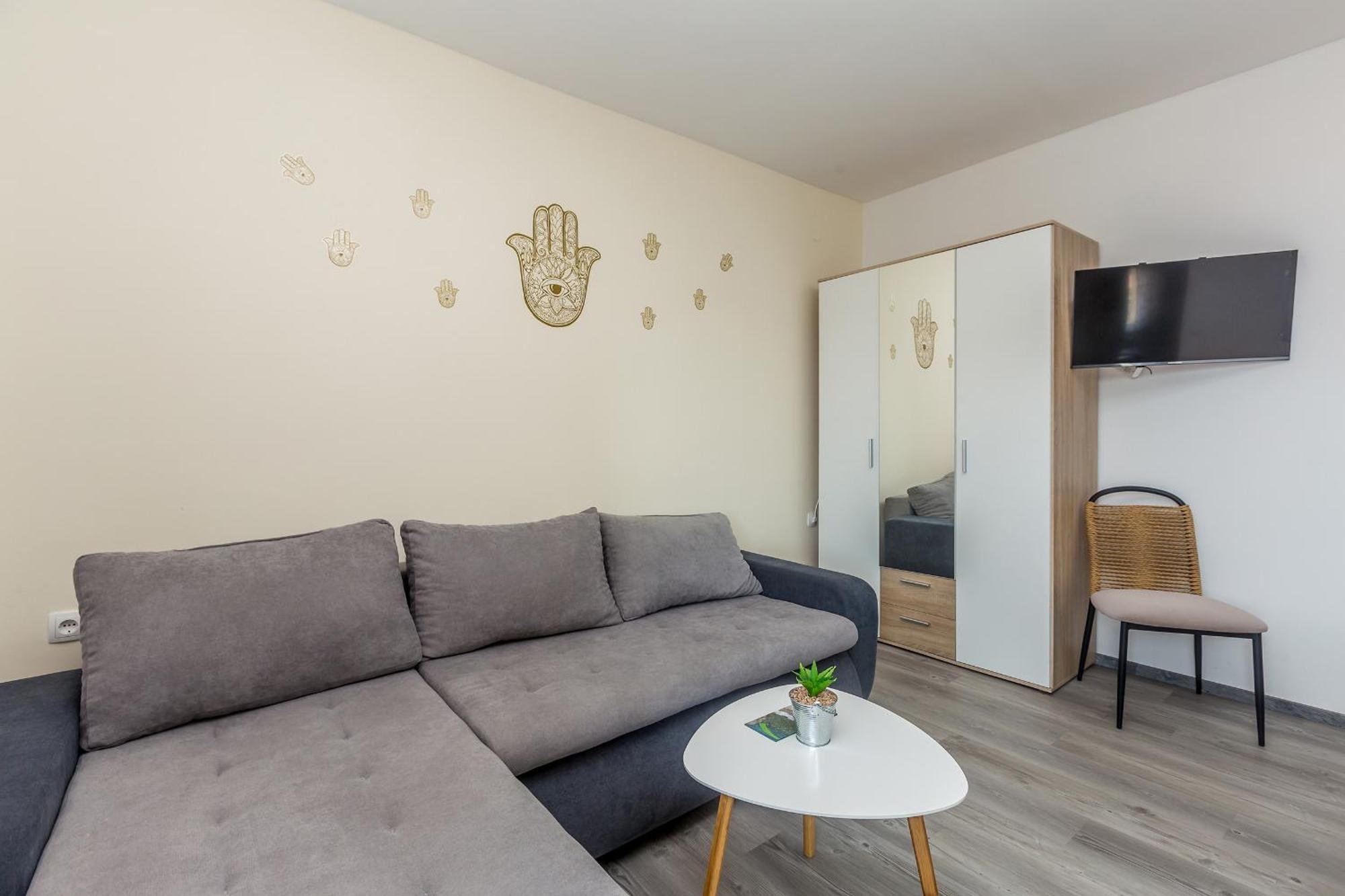 Apartmani Tena Njivice Eksteriør billede