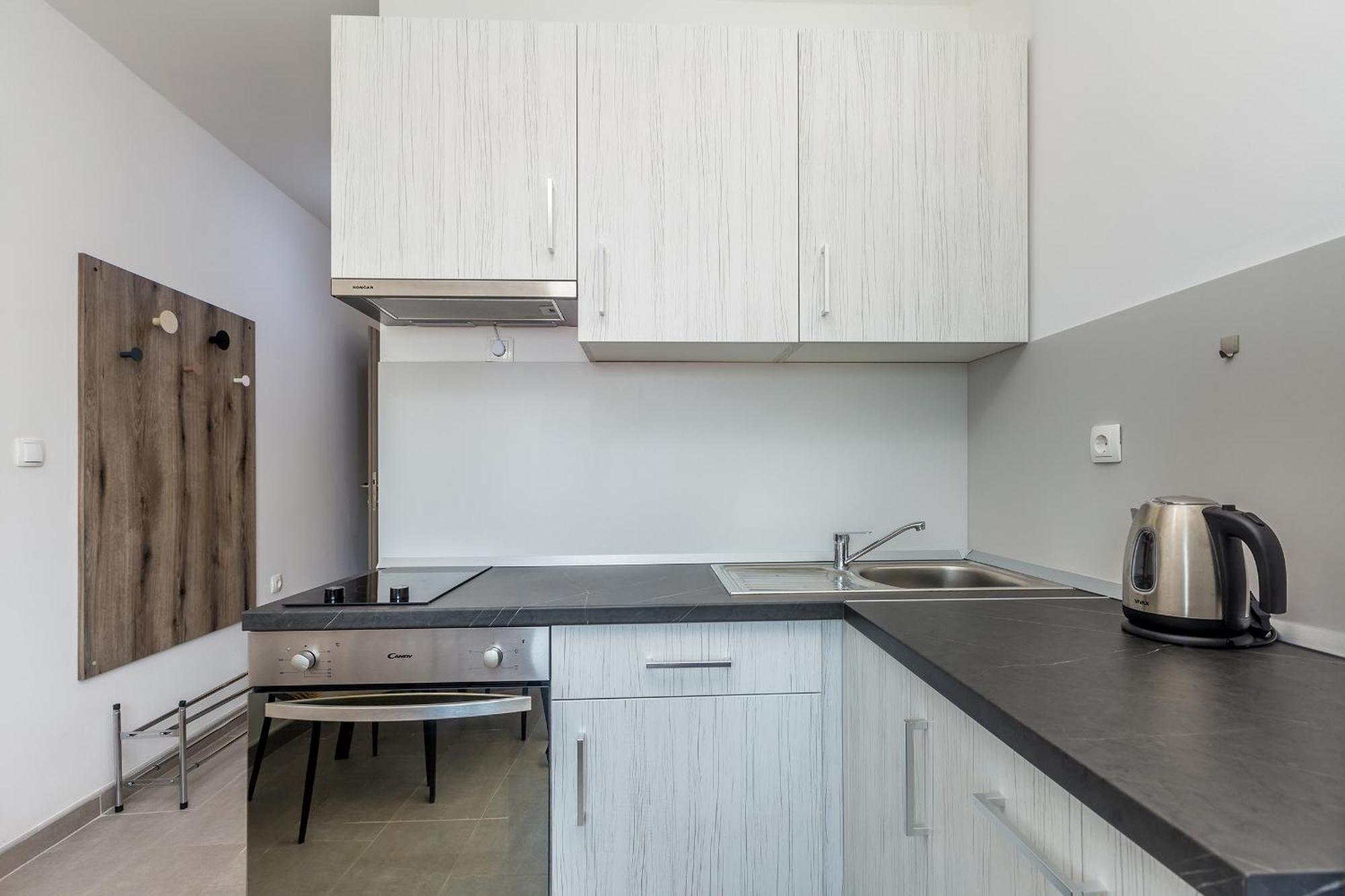 Apartmani Tena Njivice Eksteriør billede
