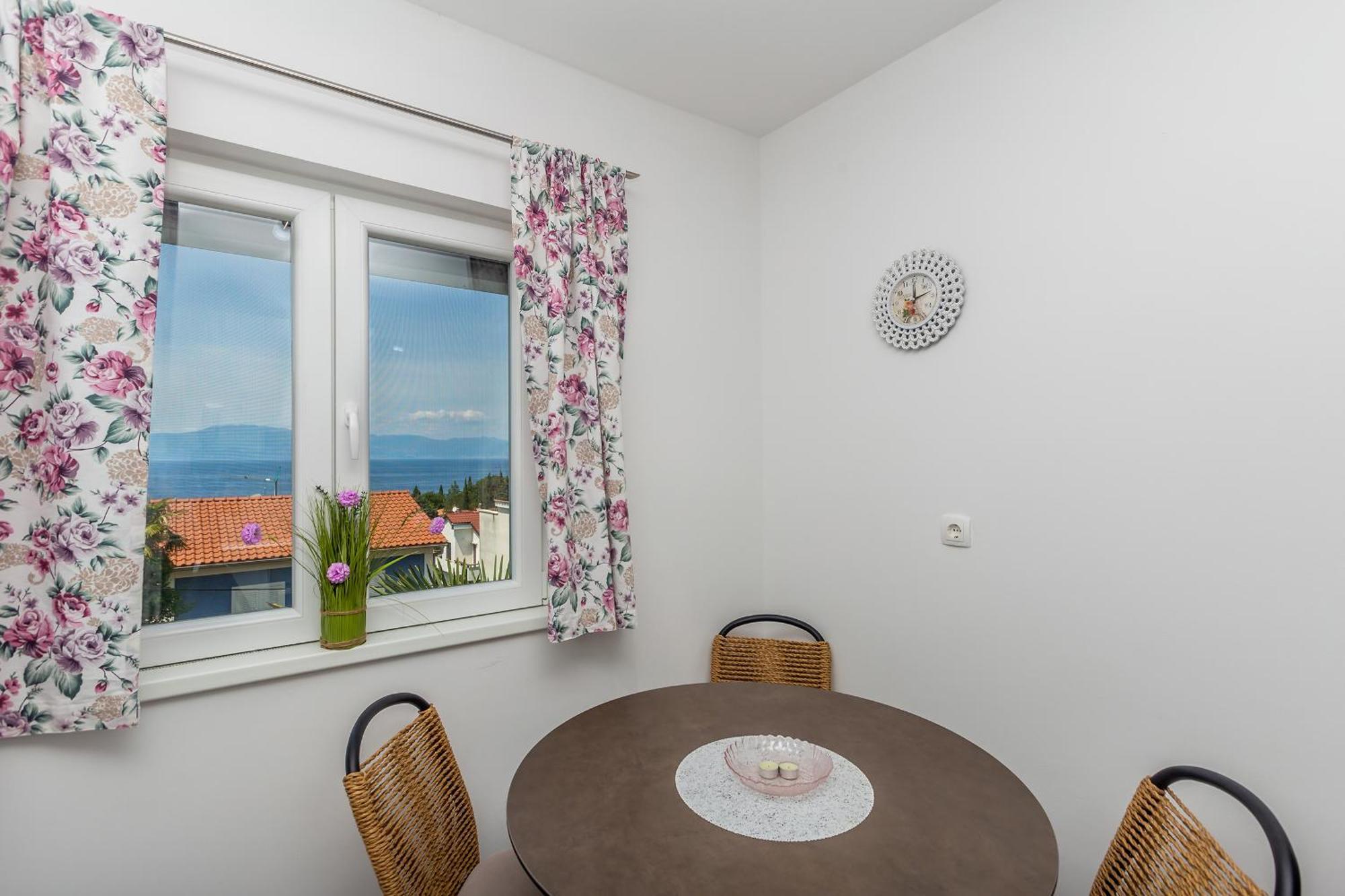 Apartmani Tena Njivice Eksteriør billede